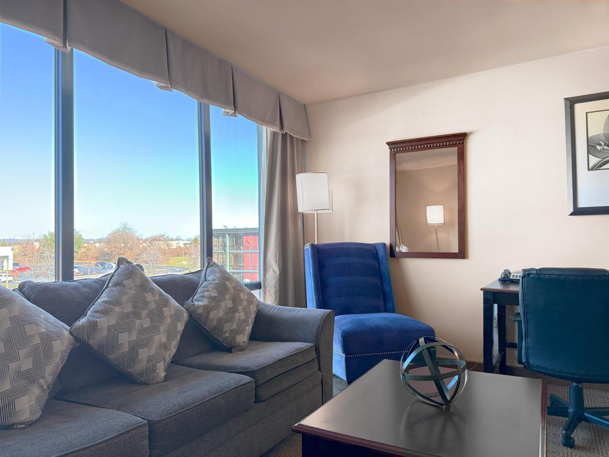 Holiday Inn South Plainfield-Piscataway By Ihg Dış mekan fotoğraf